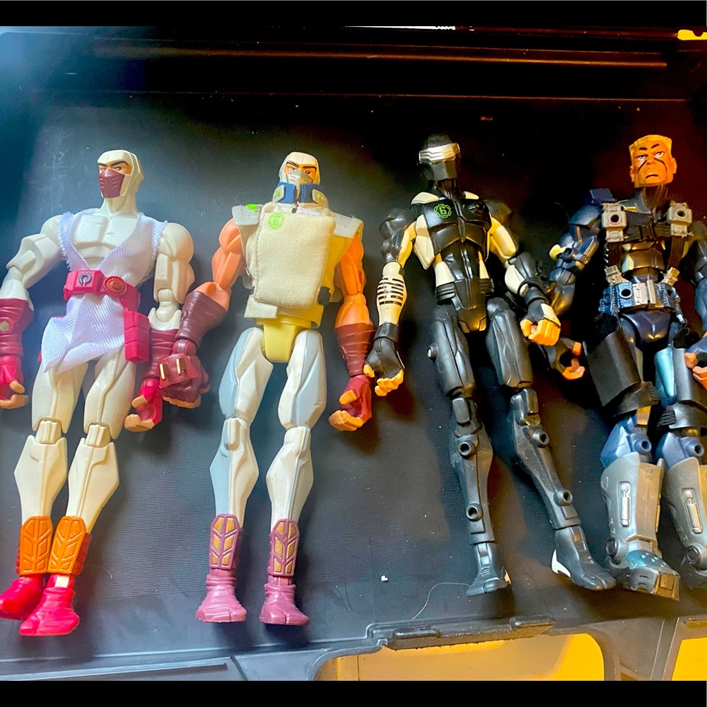 4 Hasbro GI joe sigma six 6” action figures. Snake eyes, Duke, Storm Shadow x 2